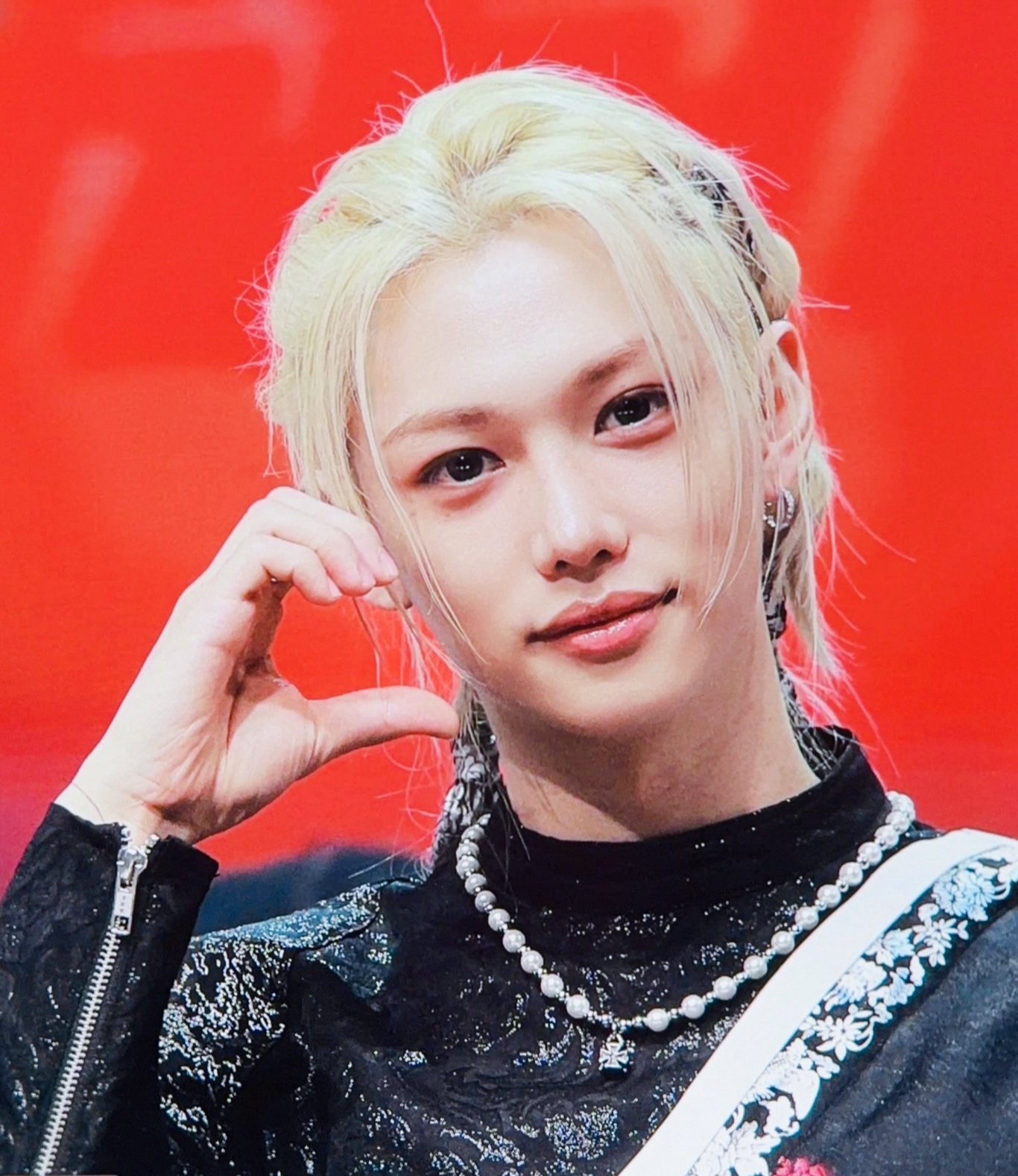 Latest photo of Felix (Stray Kids)