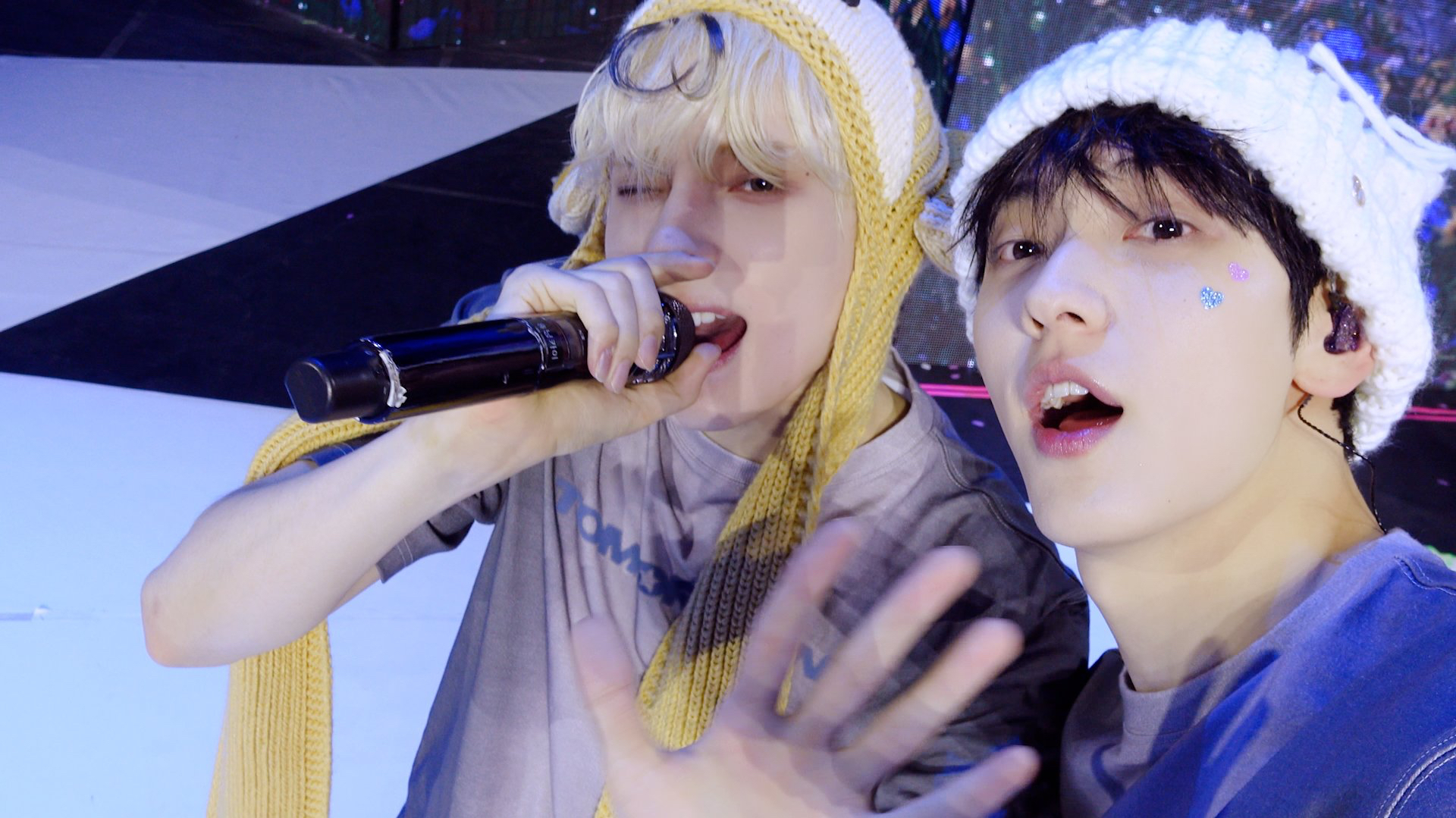 A moment captured by HueningKai (TOMORROW X TOGETHER)'s fan
