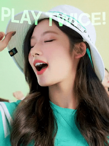 Potret di balik layar TWICE