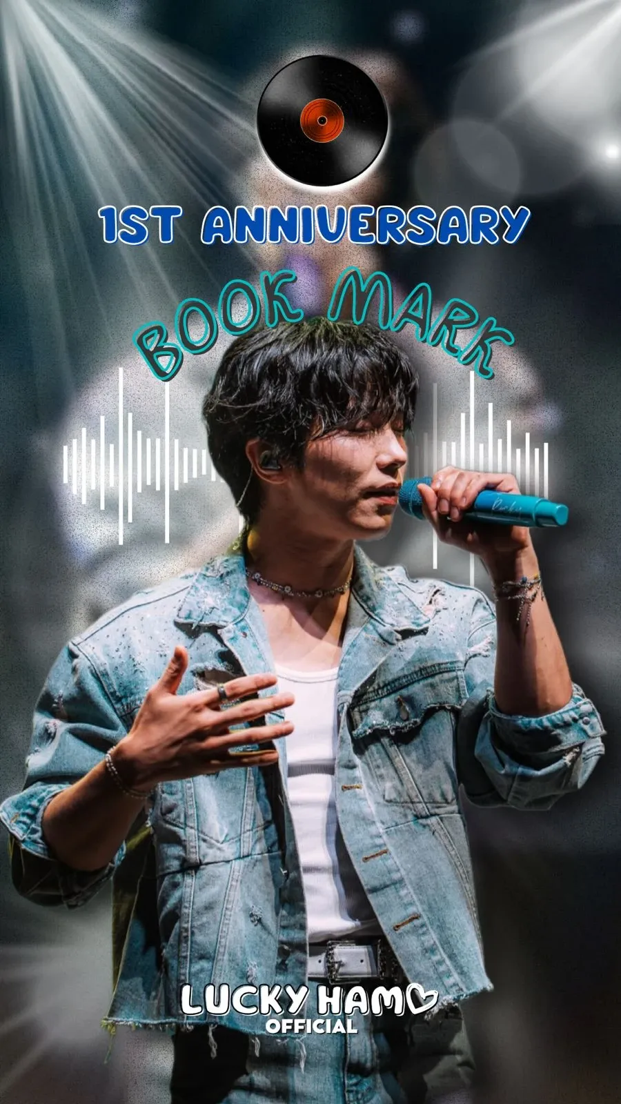 A moment captured by Rocky's fan