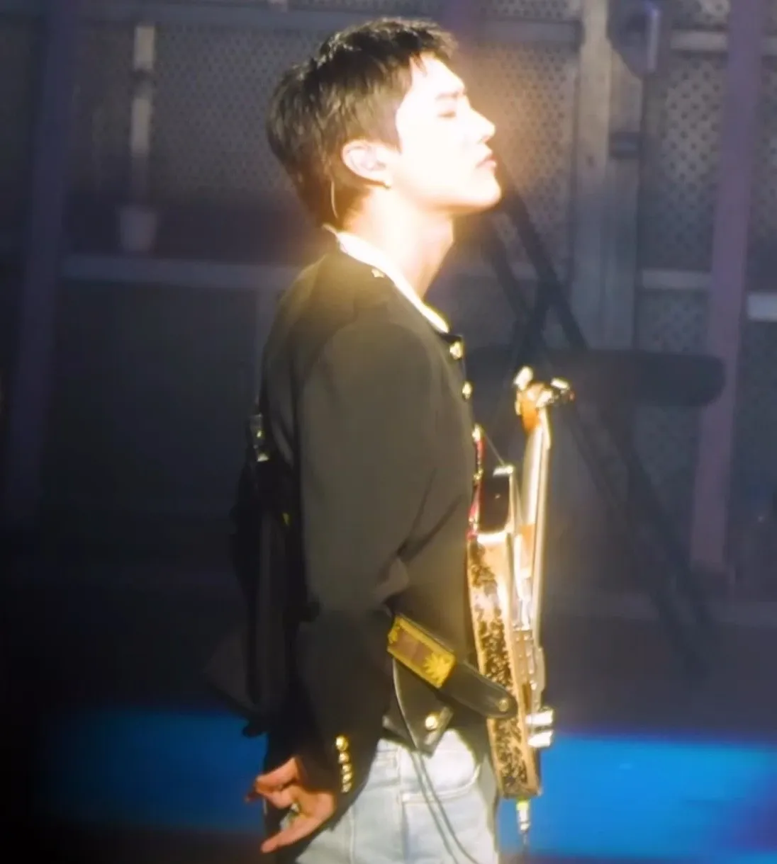 A moment captured by WOODZ's fan