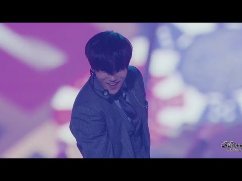 Momen yang diabadikan oleh penggemar EXO