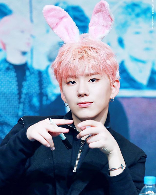 기현 (몬스타엑스)의 최신 사진