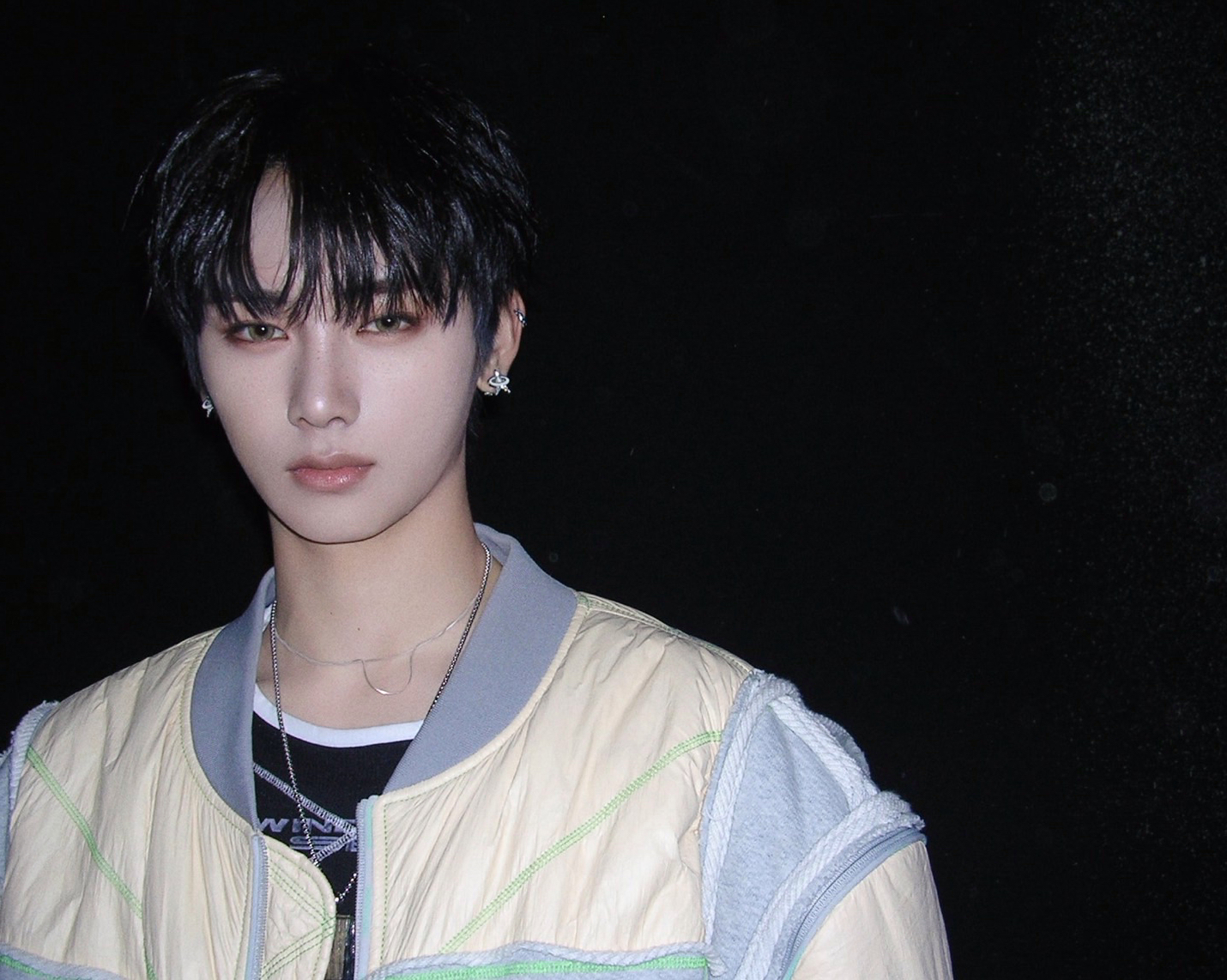 Behind-the-scenes cut of Zhou Anxin (ALPHA DRIVE ONE)