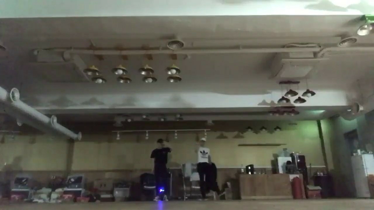 Behind-the-scenes cut of Chani (SF9)