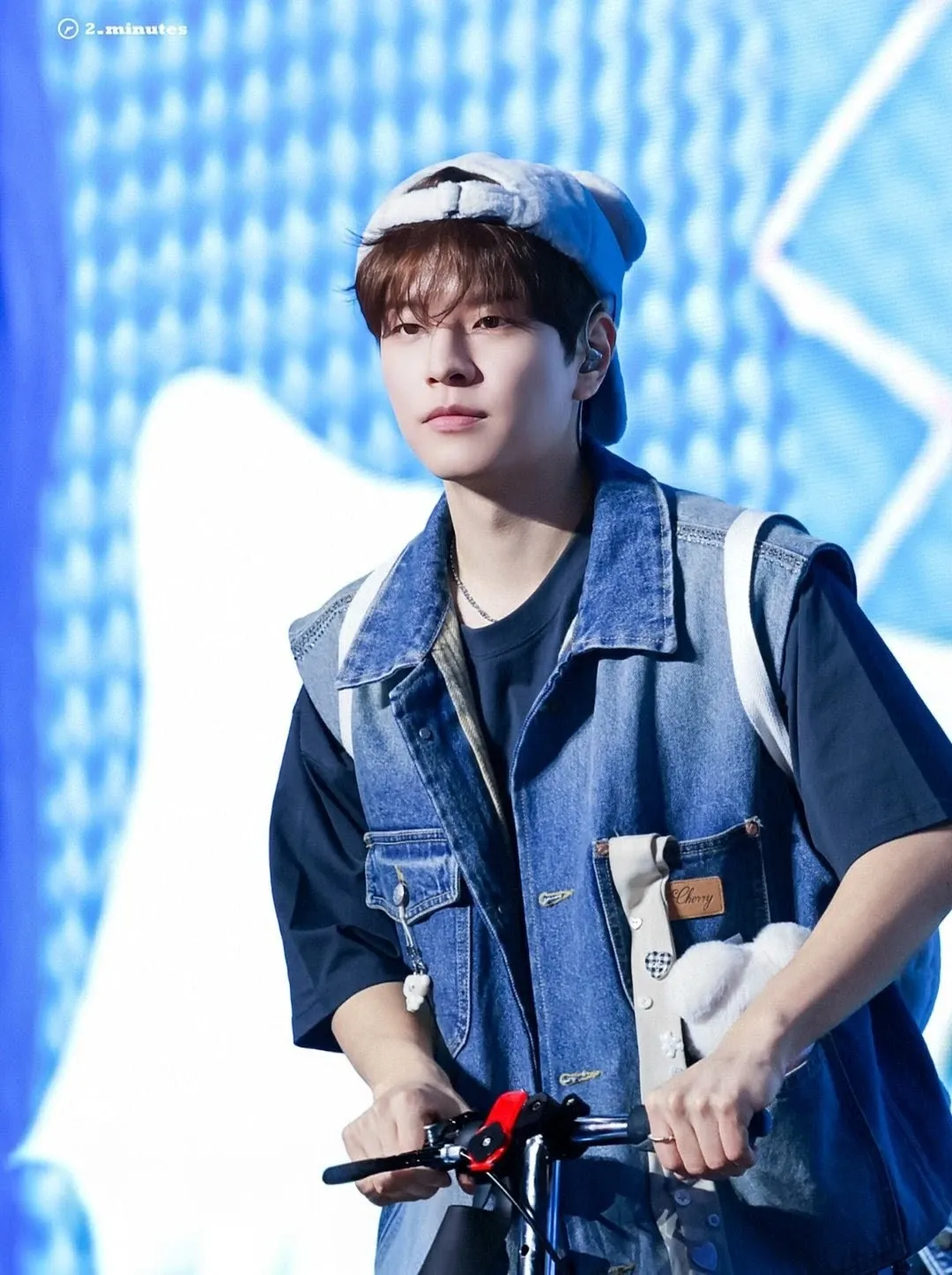 Latest photo of Seungmin (Stray Kids)