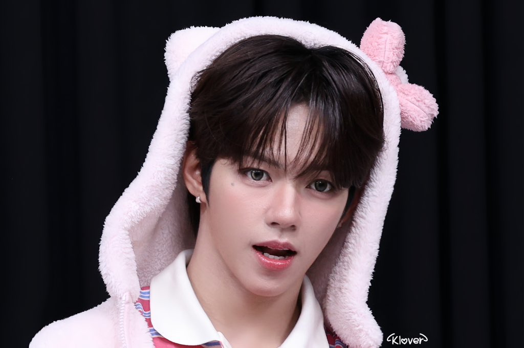 Latest photo of JL (AHOF)