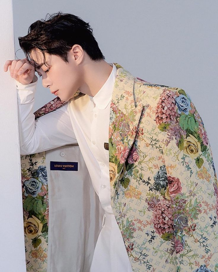 Latest photo of Moonbin (ASTRO)