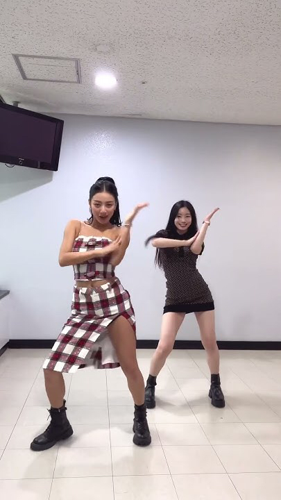 TWICE의 최신 사진