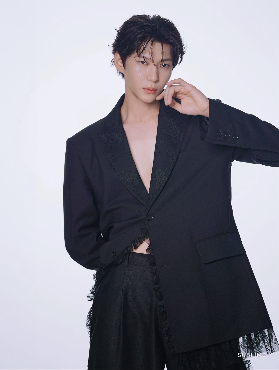 Latest photo of LEO (VIXX)