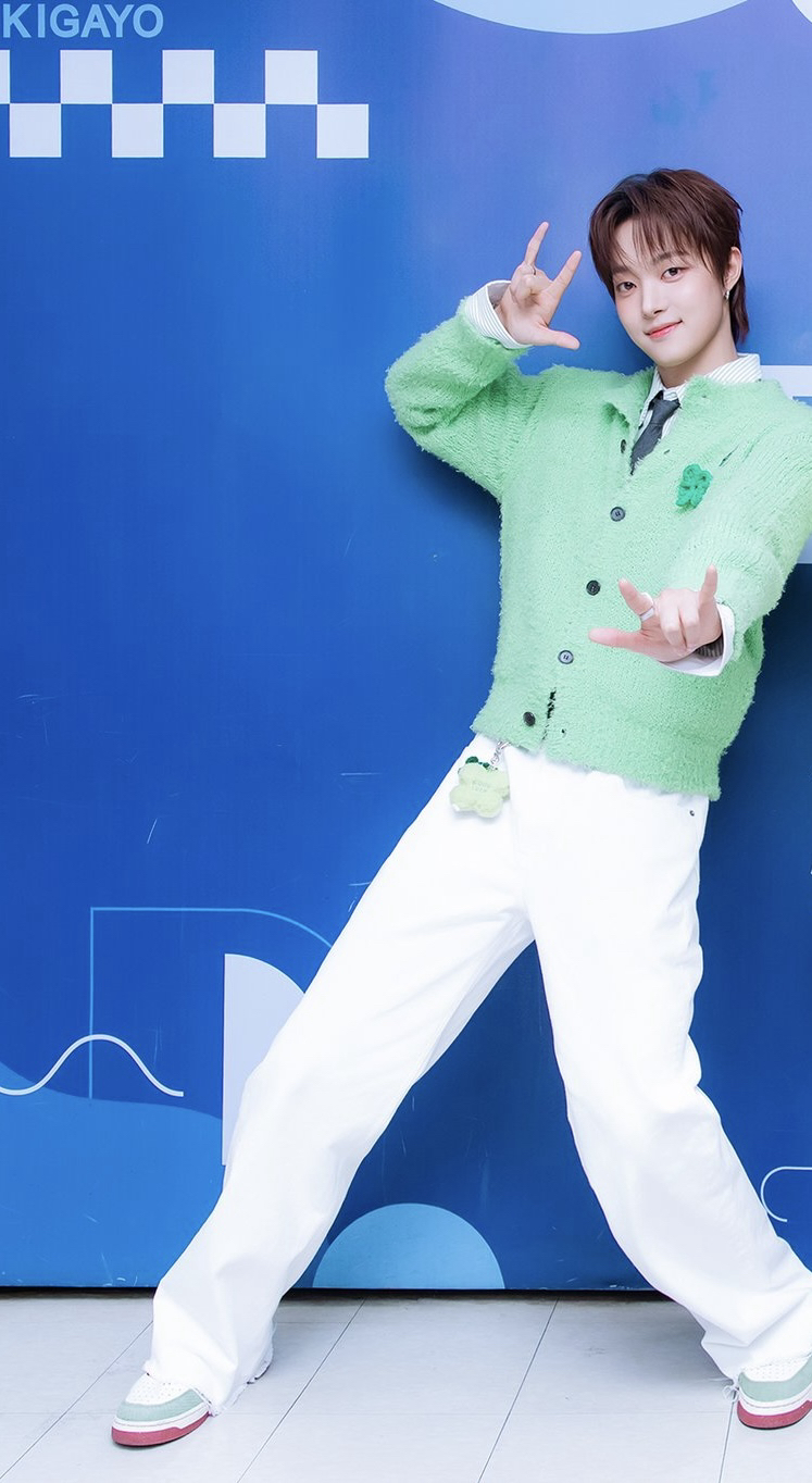 EJ (&TEAM)的幕后花絮