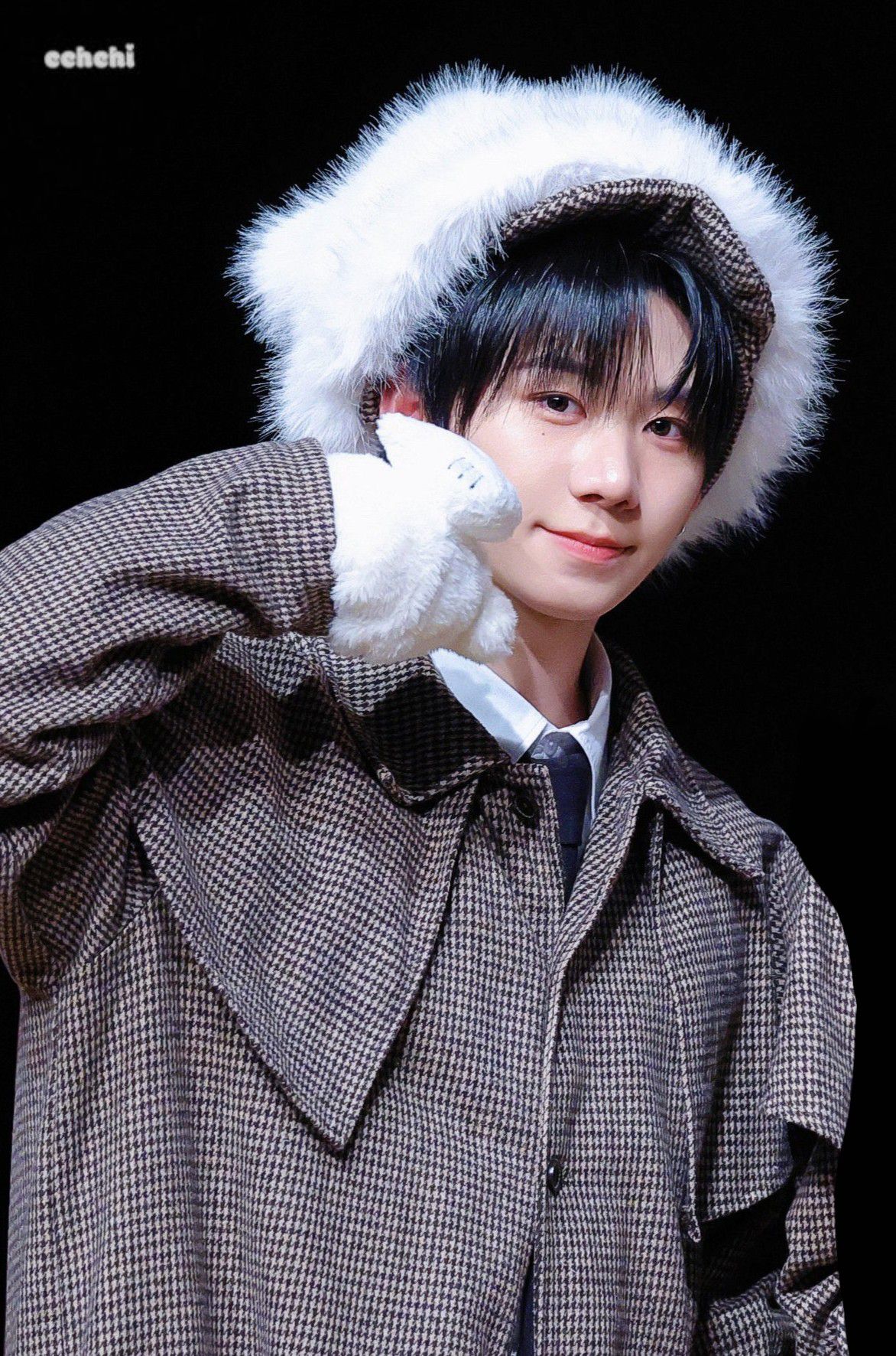 A moment captured by Park Han (AHOF)'s fan