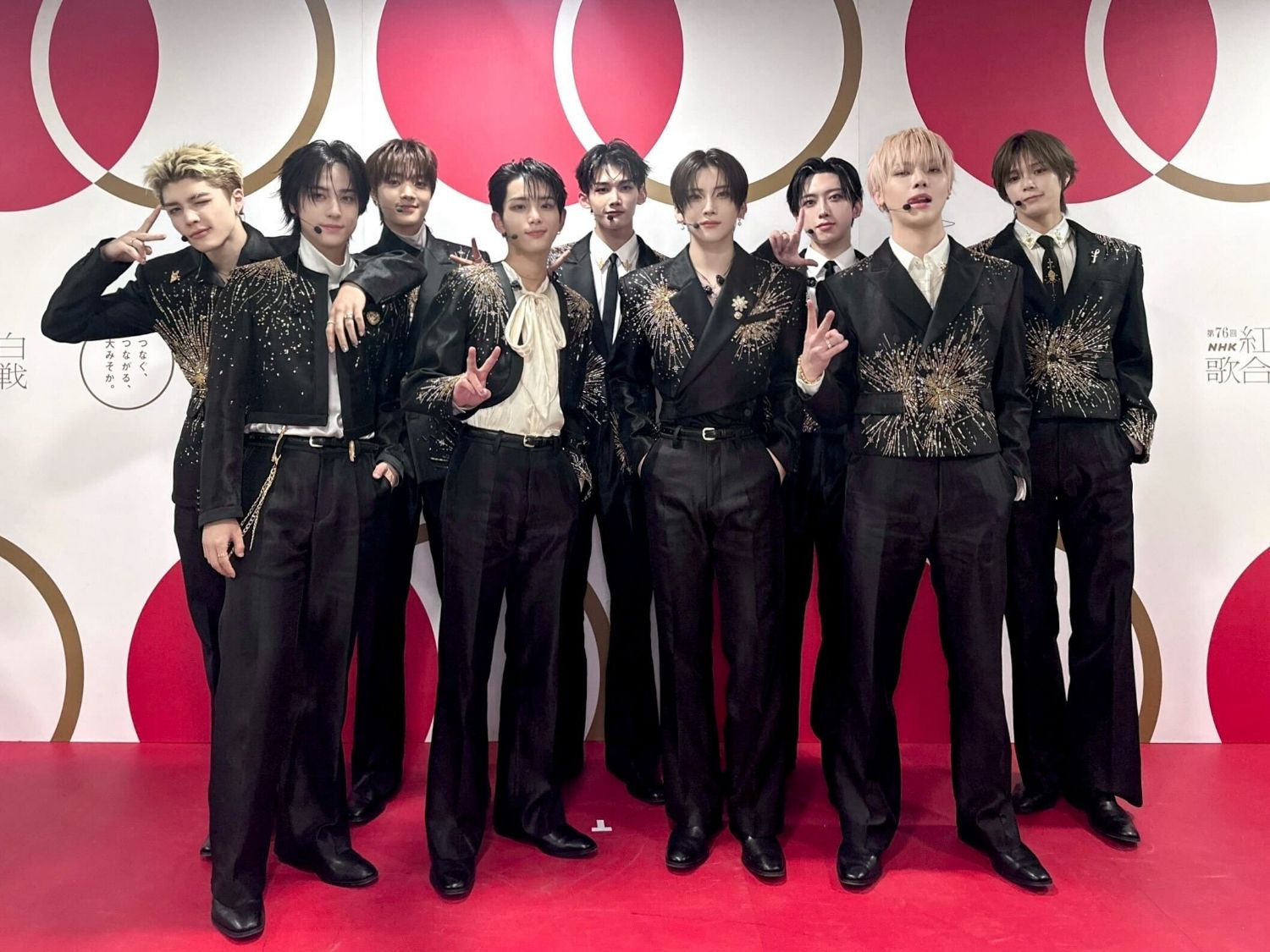 A moment captured by &TEAM's fan