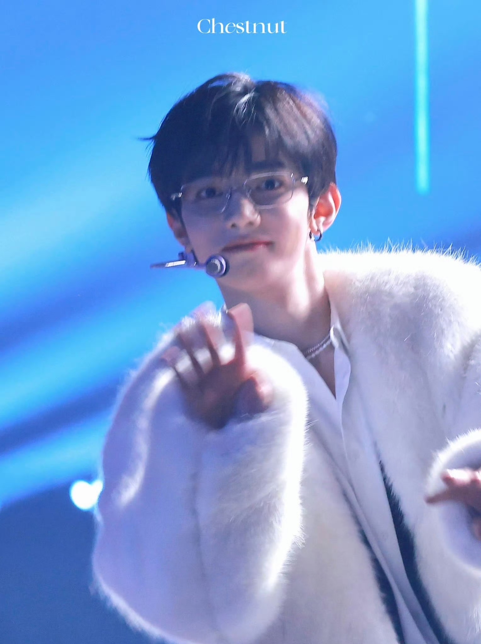 Behind-the-scenes cut of Zhang Hao (ZEROBASEONE)