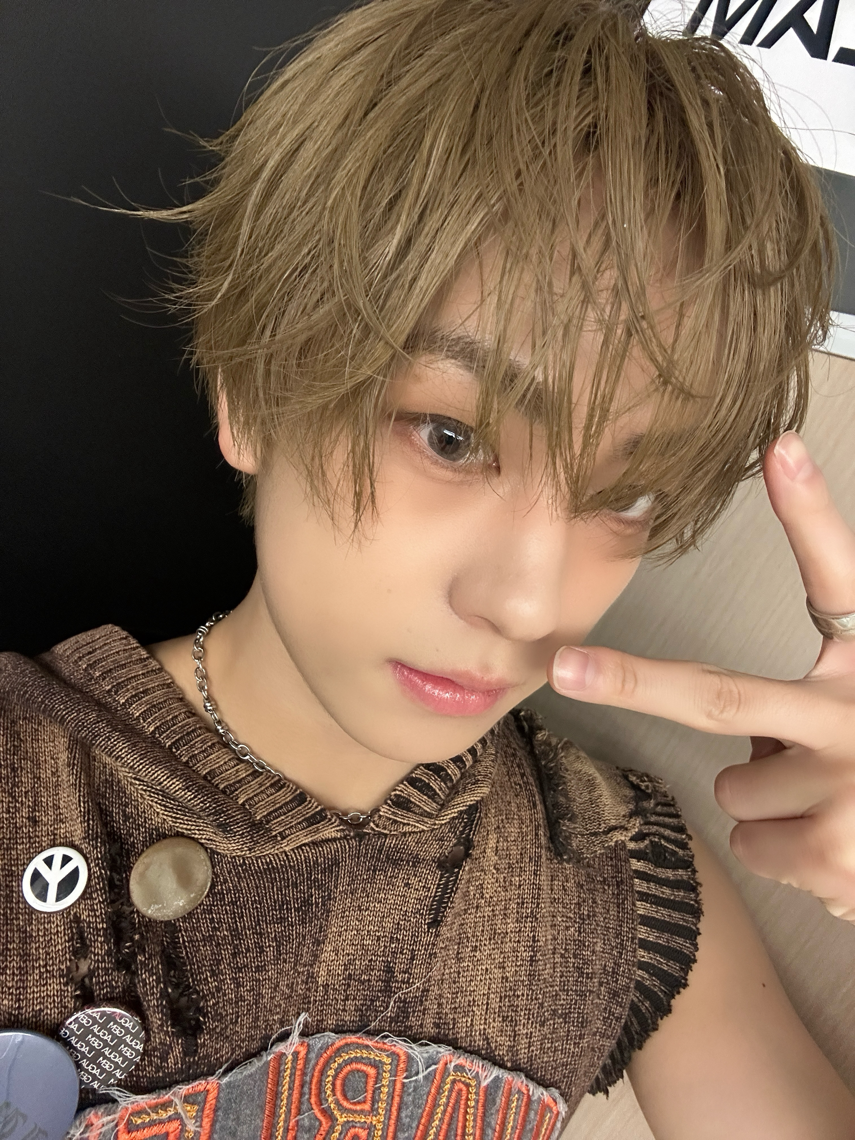 Behind-the-scenes cut of Taki (&TEAM)