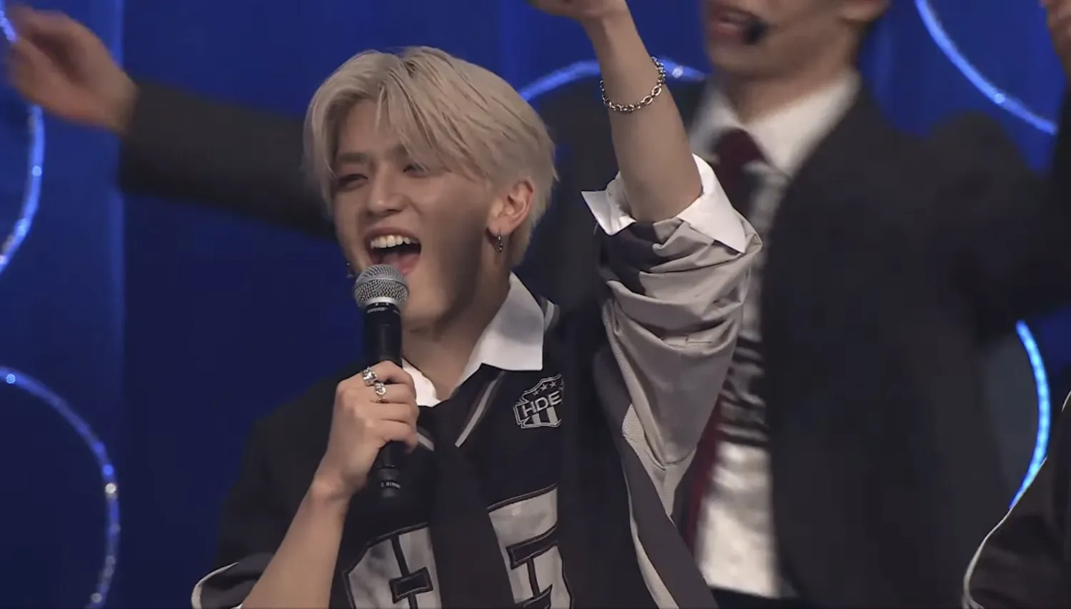 A moment captured by Takatsuka Hiromu (INI)'s fan