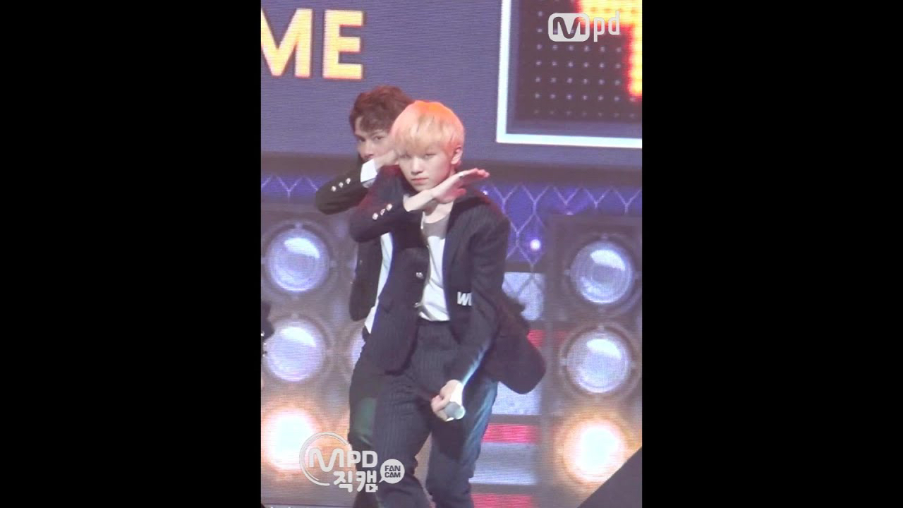 ウジ (SEVENTEEN)の舞台裏ショット