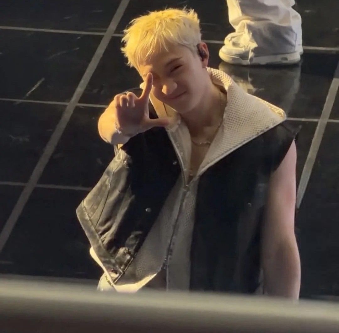 A moment captured by Bang Chan (Stray Kids)'s fan