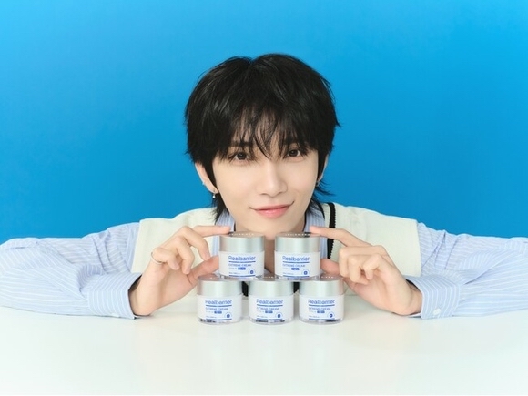 Behind-the-scenes cut of Joshua (SEVENTEEN)