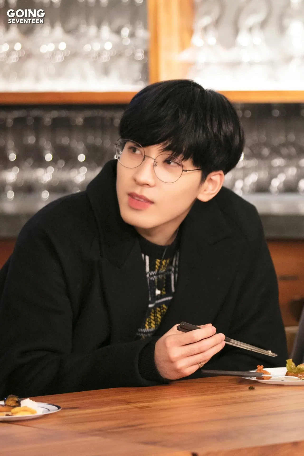 원우 (세븐틴)의 비하인드 컷