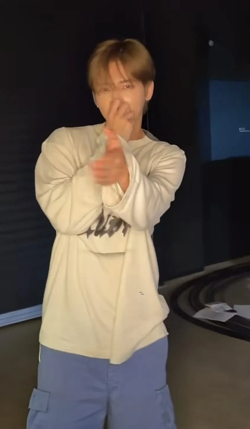 태현 (투모로우바이투게더) 최근 활동샷