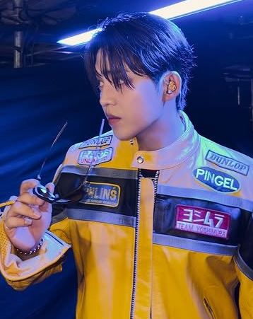 Recent activity shot of S.Coups (SEVENTEEN)