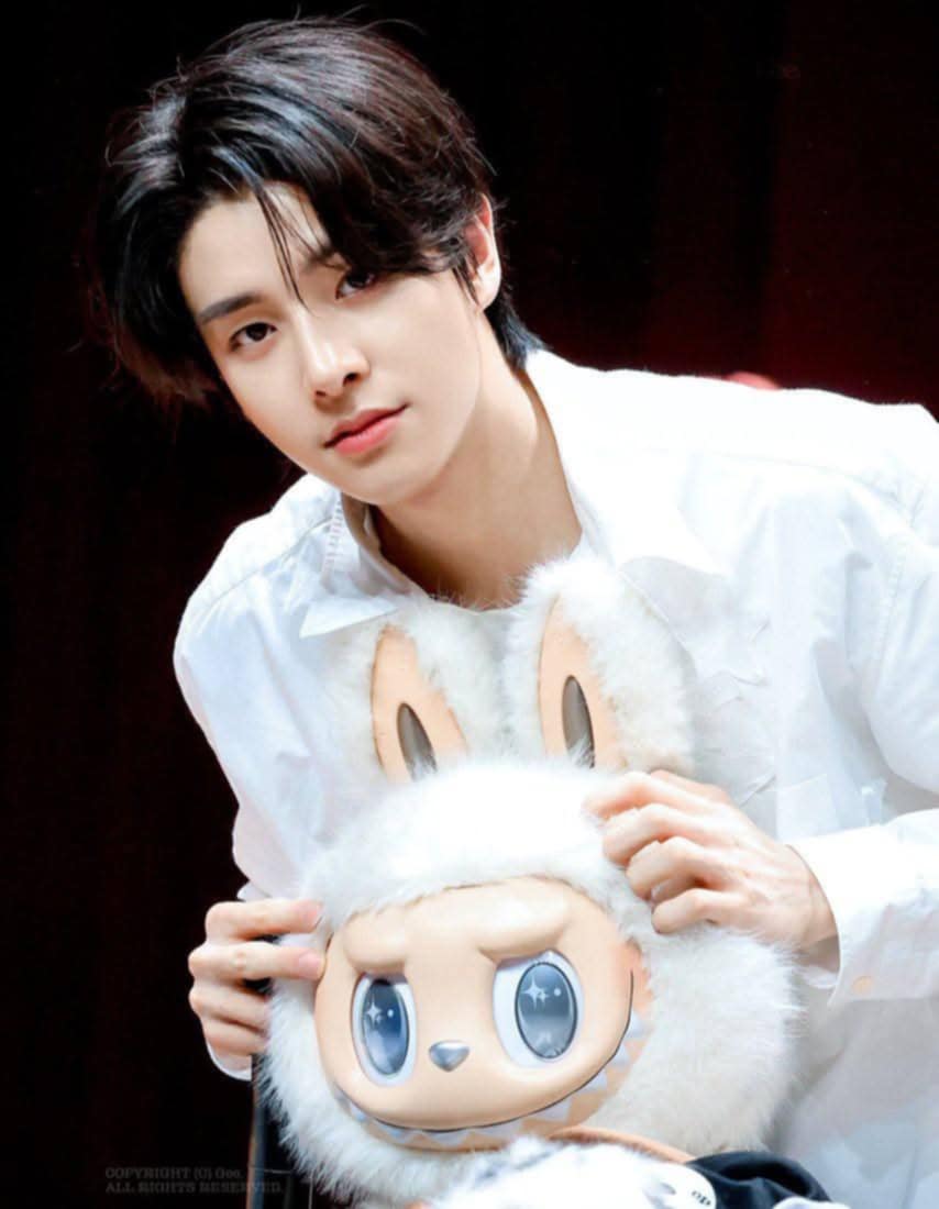 A moment captured by Jake (ENHYPEN)'s fan