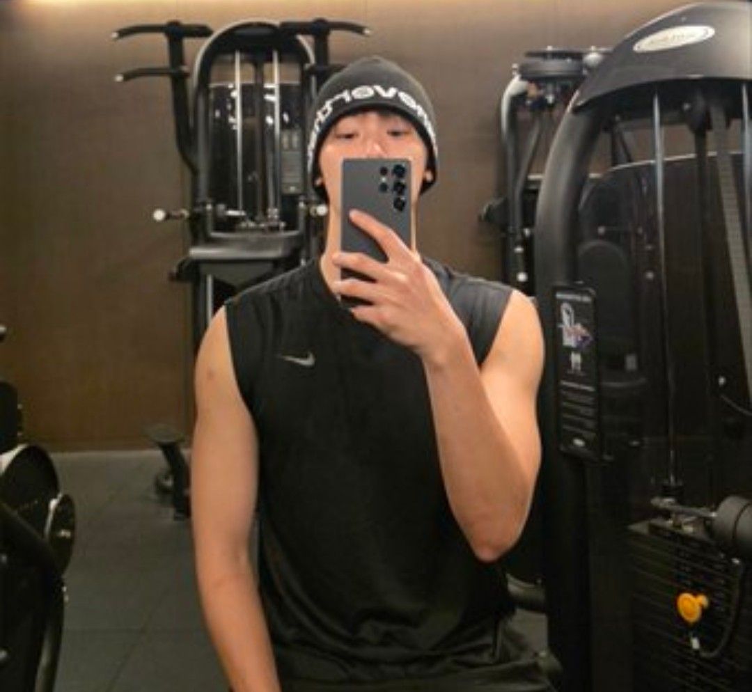 Recent activity shot of Sanha (ASTRO)