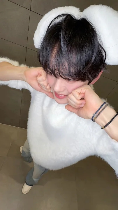 Fandom-recommended wallpaper image of Kim Gyuvin (AND2BLE)