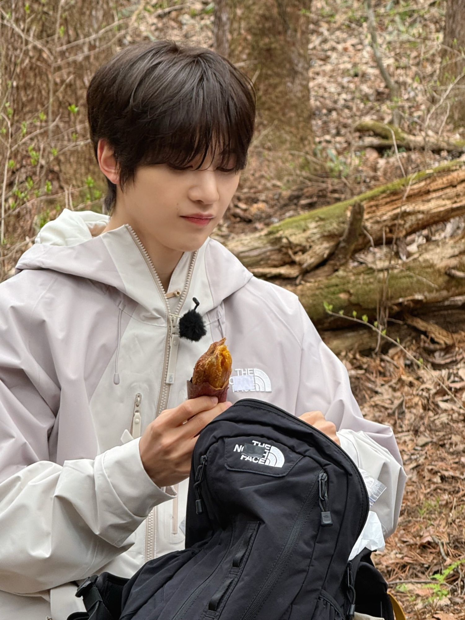 A moment captured by Seok Matthew (ZEROBASEONE)'s fan