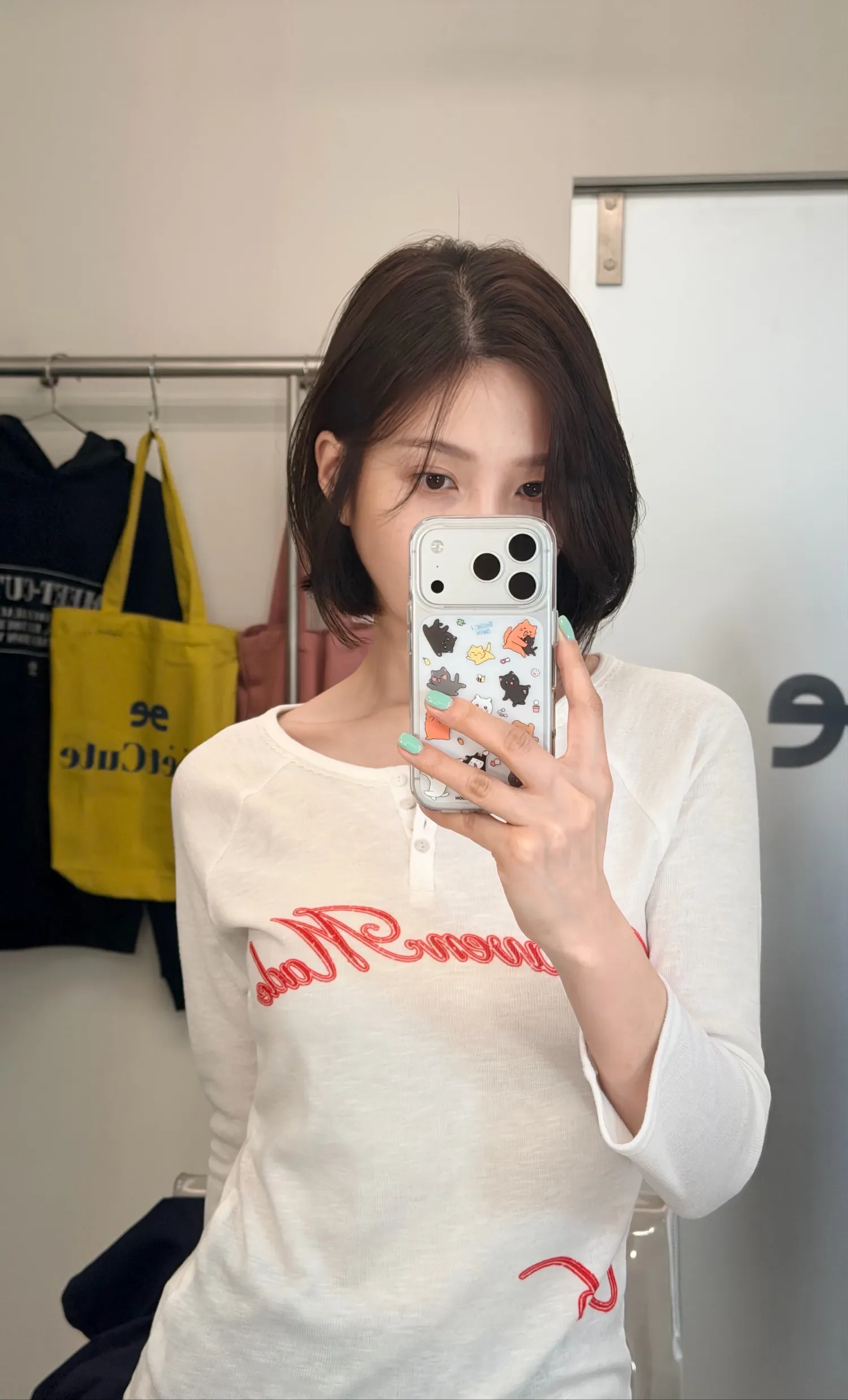 Latest photo of Joy (Red Velvet)