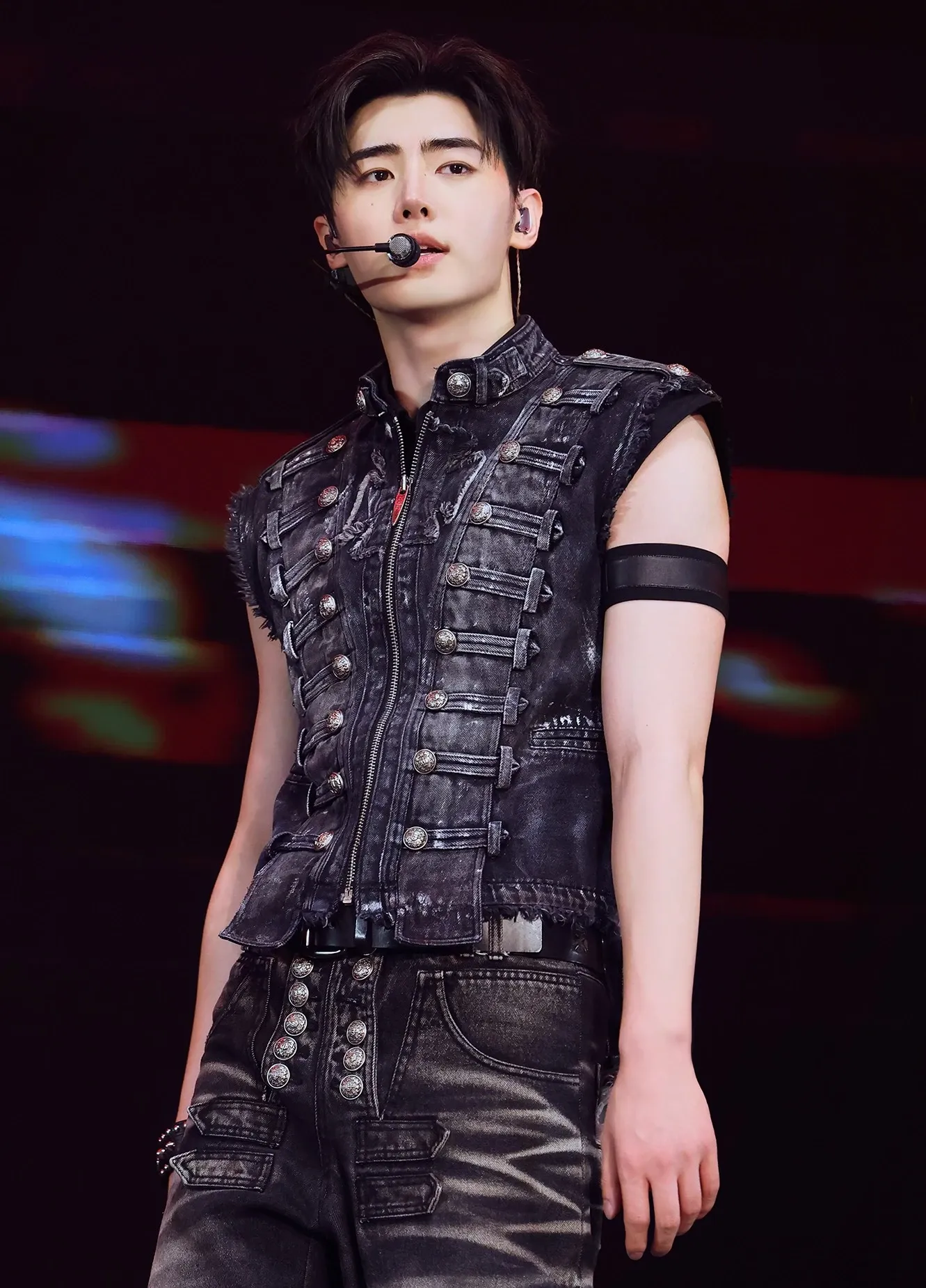 Foto terbaru Sunghoon (ENHYPEN)