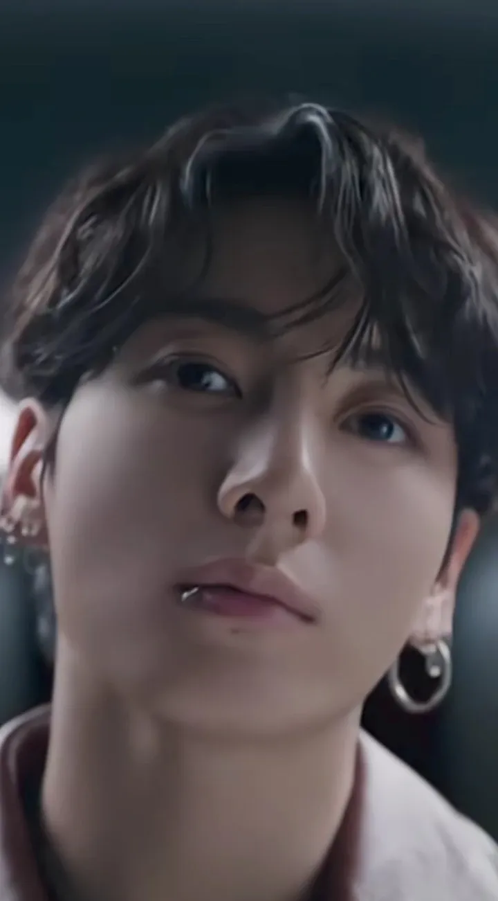 Today's most popular wallpaper in the Jungkook (BTS) community