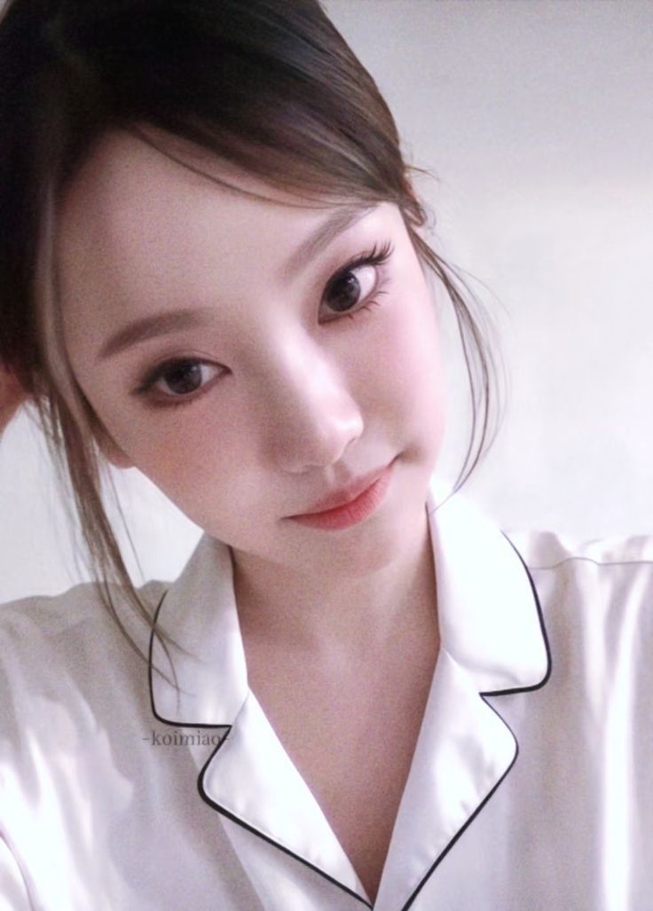 Latest photo of Ningning (aespa)