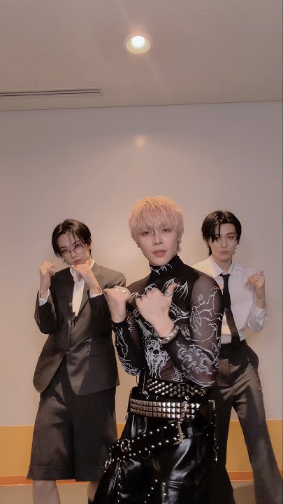 Today's most popular wallpaper in the Nicholas (&TEAM) community