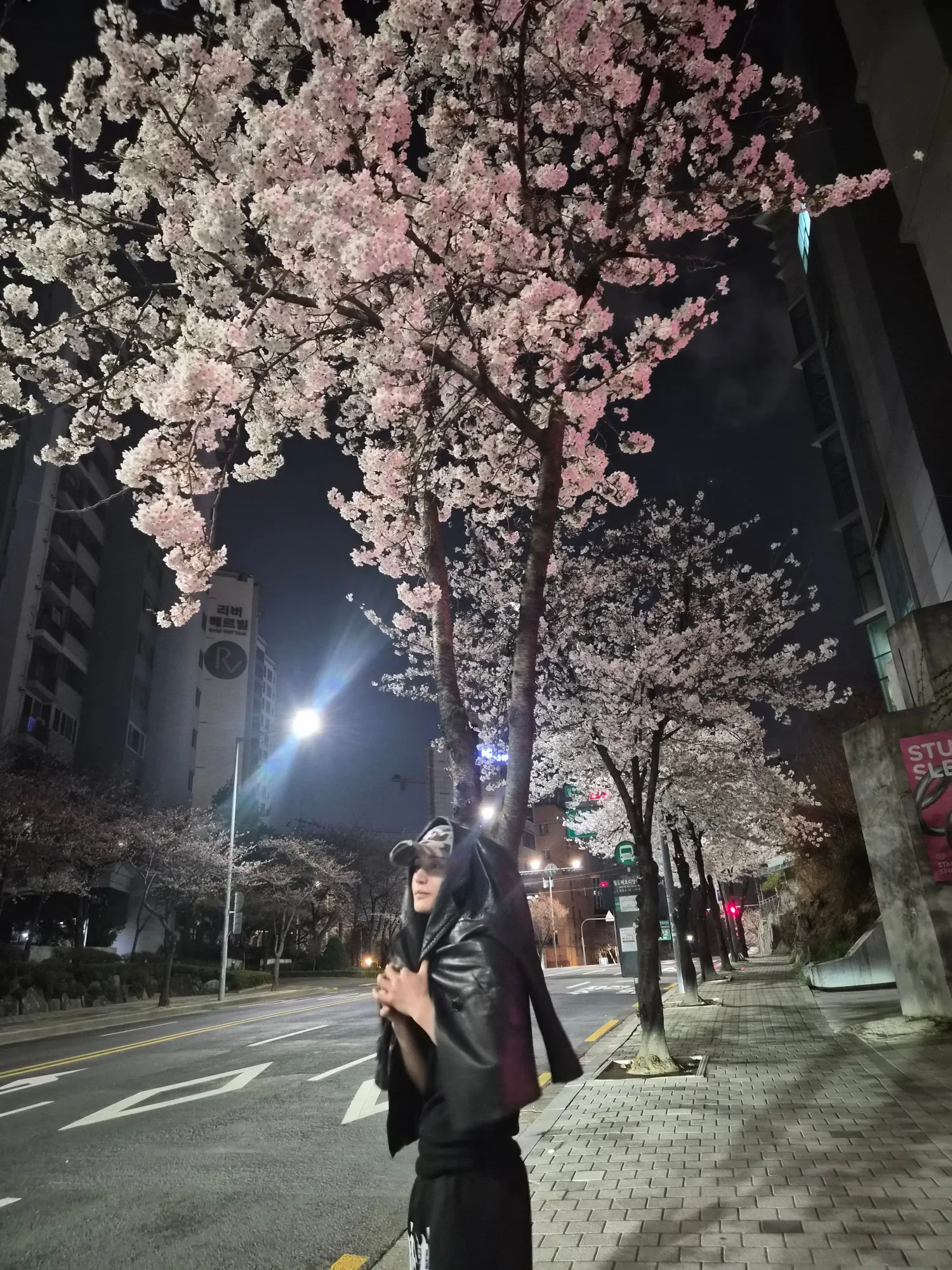 Latest photo of Kim Jiwoong (ZEROBASEONE)