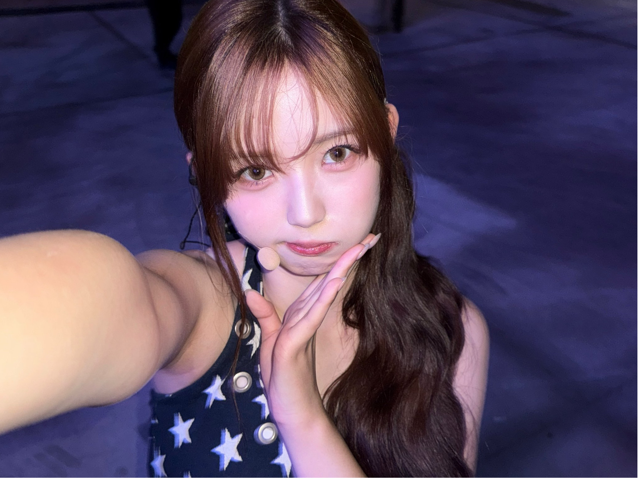 Behind-the-scenes cut of Lee JiWoo (tripleS)