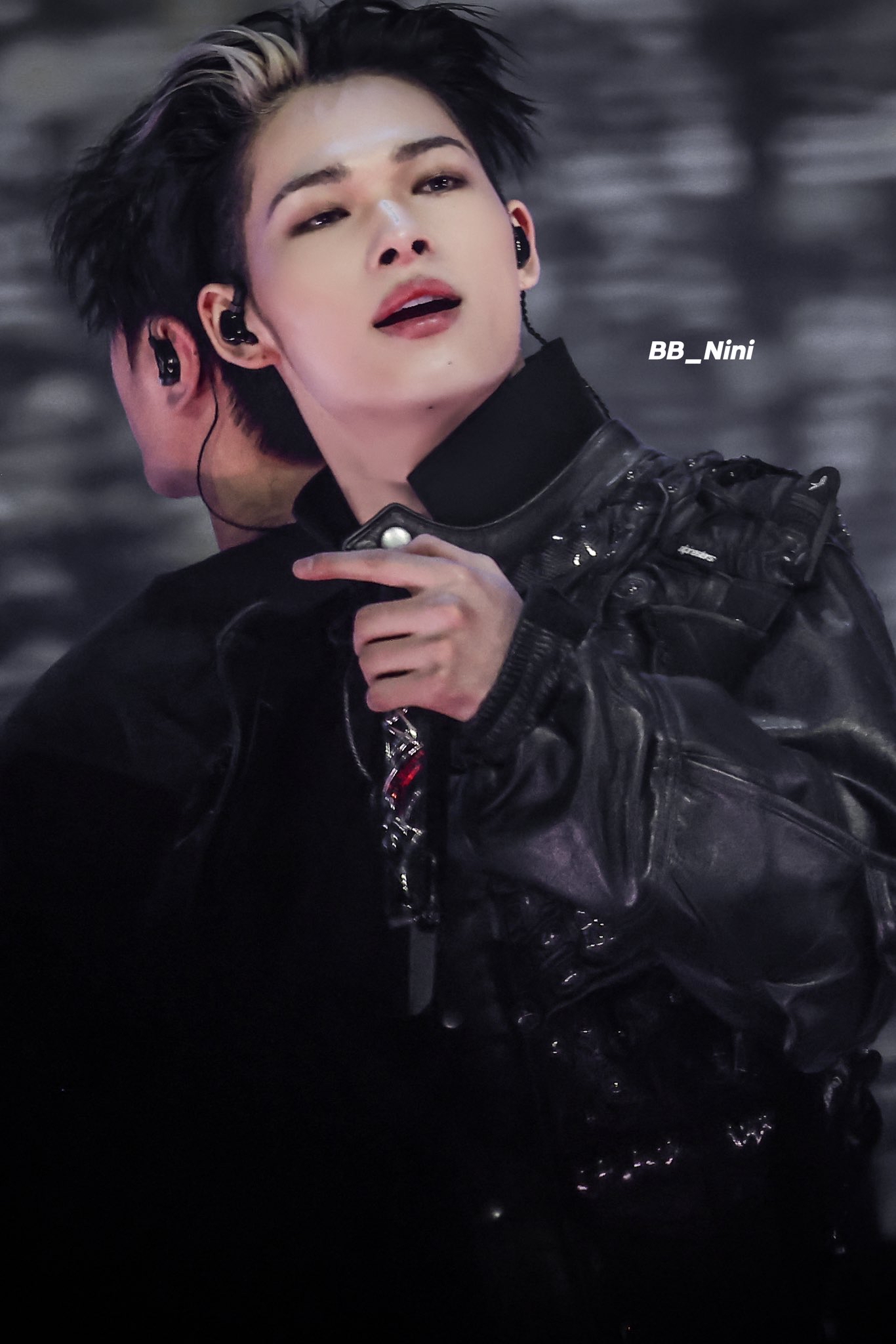 Momen yang diabadikan oleh penggemar NI-KI (ENHYPEN)