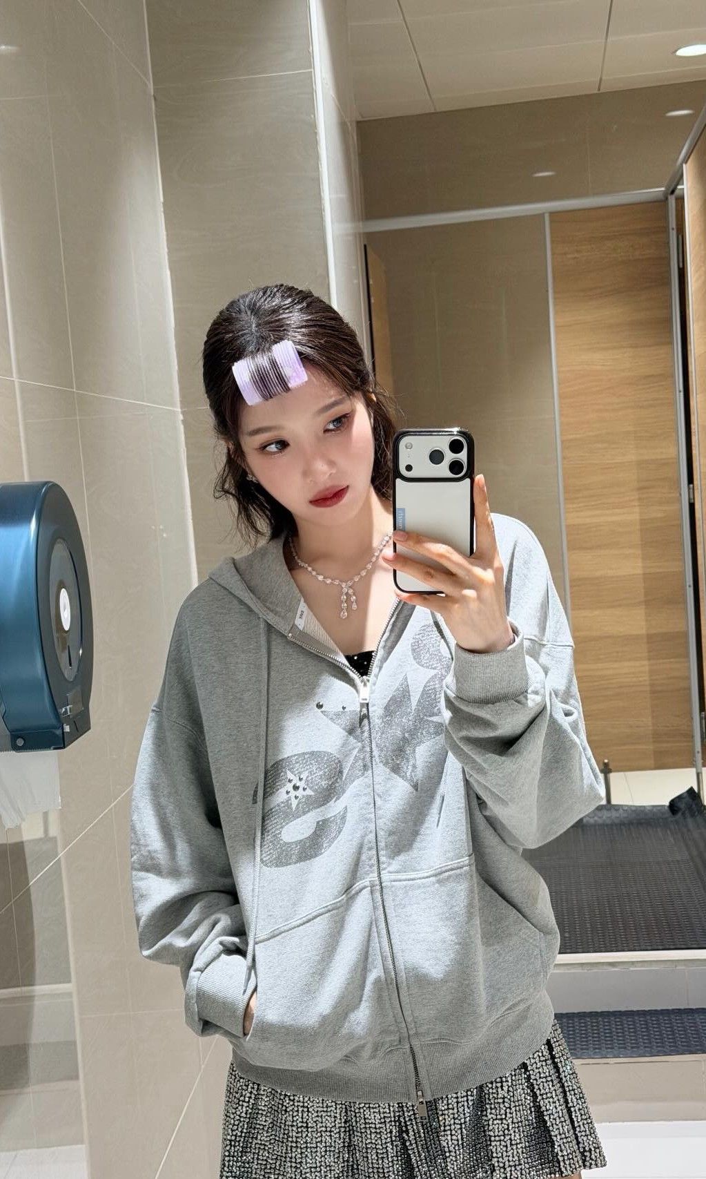 A moment captured by Joy (Red Velvet)'s fan