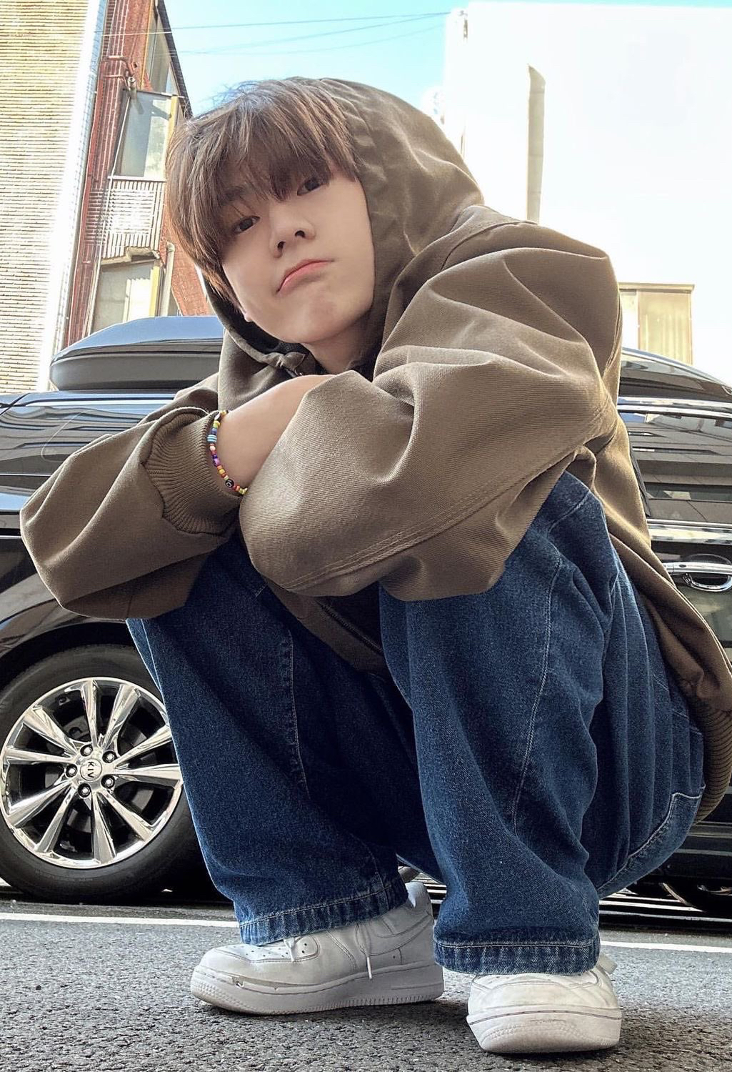 Behind-the-scenes cut of Kim Junmin (WHIB)