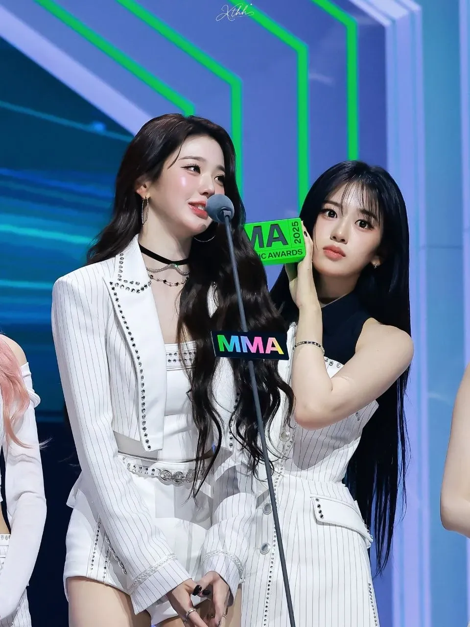 안유진 (IVE) 최근 활동샷