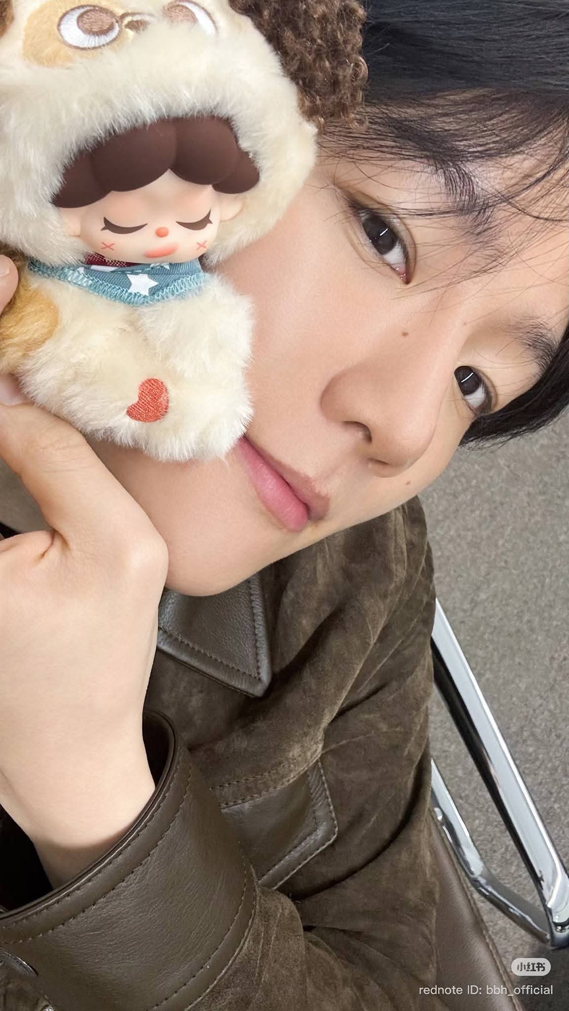 ベクヒョン (EXO)の舞台裏ショット