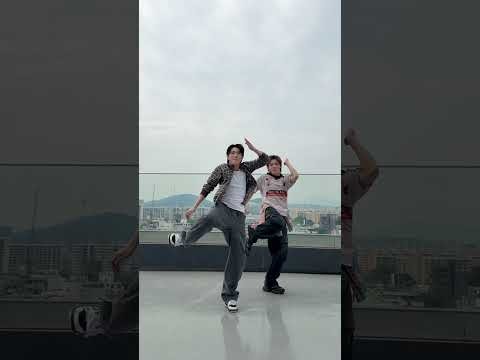 TNX의 비하인드 컷