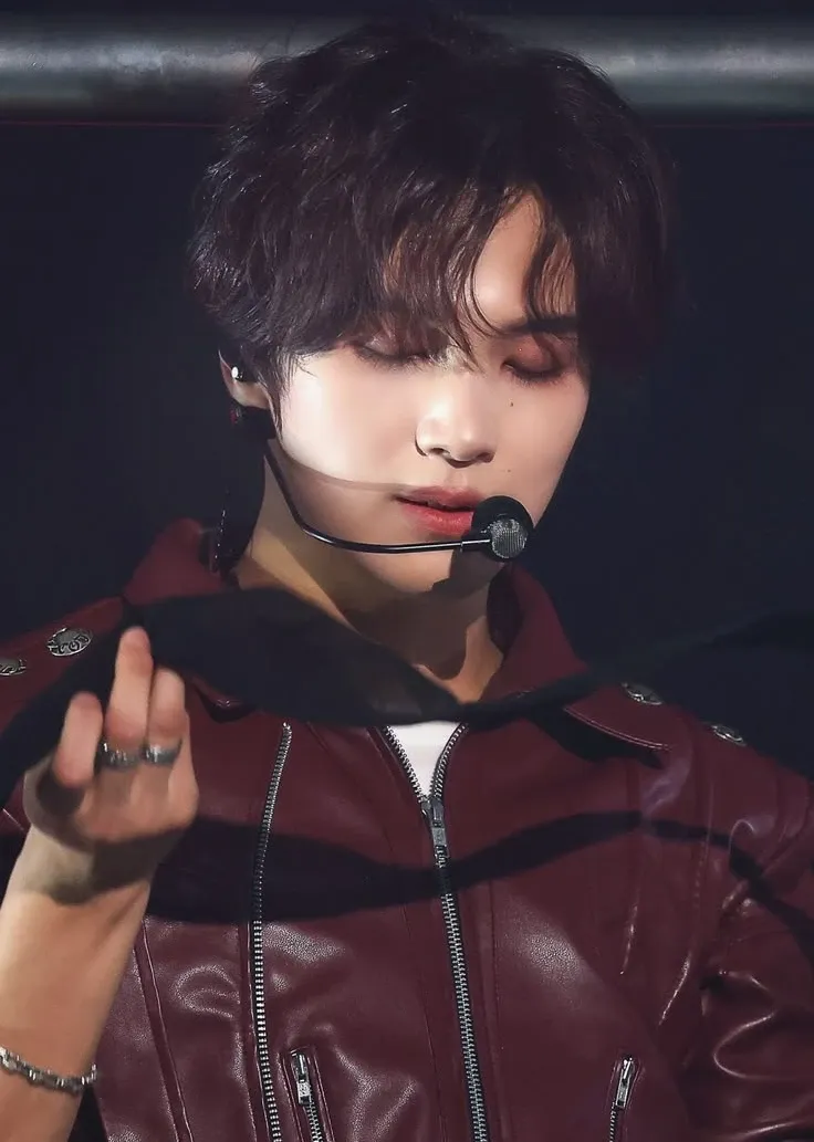 Behind-the-scenes cut of Haechan (NCT 127, NCT DREAM)