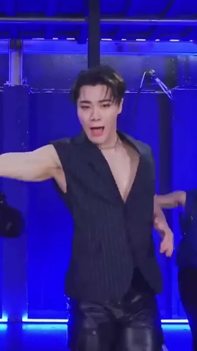 Behind-the-scenes cut of Moonbin (ASTRO)