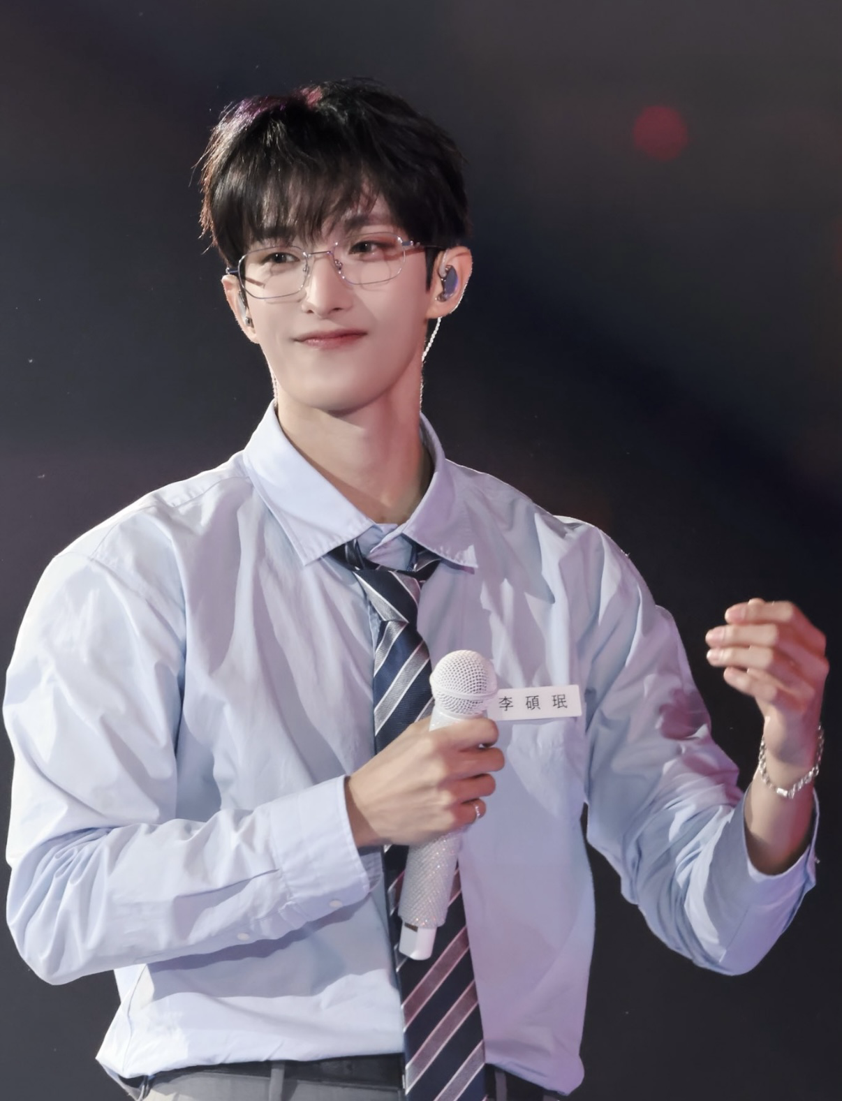 Behind-the-scenes cut of DK (SEVENTEEN)