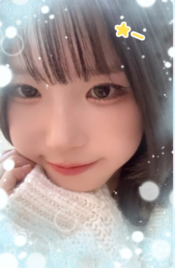 宋河英 (fromis_9)的最新活动照片