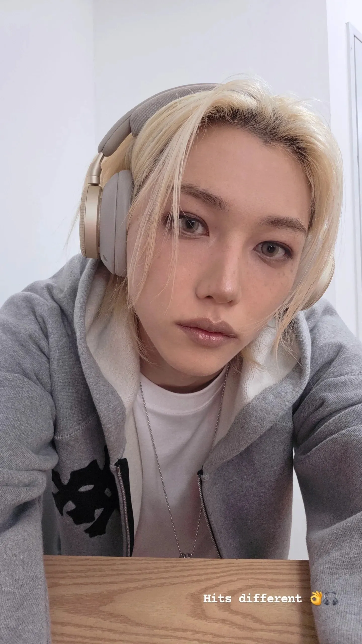 A moment captured by Felix (Stray Kids)'s fan