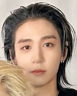 Latest photo of Leehan (BOYNEXTDOOR)