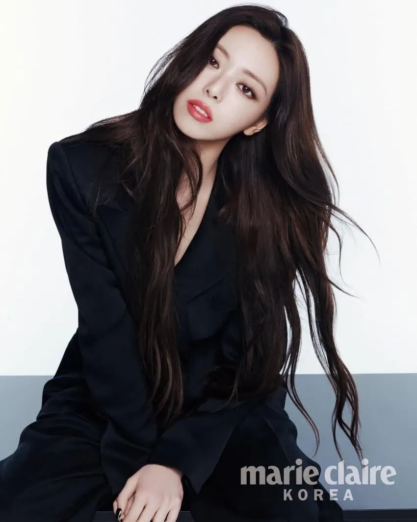 유나 (ITZY)의 비하인드 컷